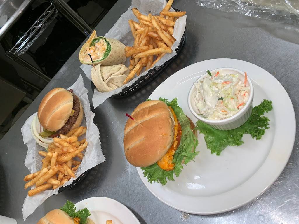 Blondies Bar And Grill | restaurant | 175 S Main St, St Clair, MO 63077, USA | 6366295511 OR +1 636-629-5511