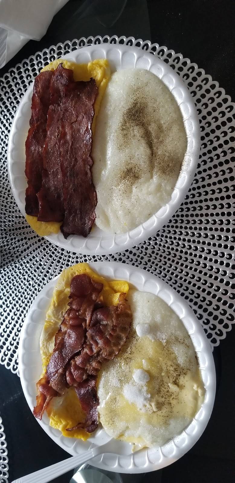 B & C Restaurant | restaurant | 1105 W 3rd St, Chester, PA 19013, USA | 6108723510 OR +1 610-872-3510