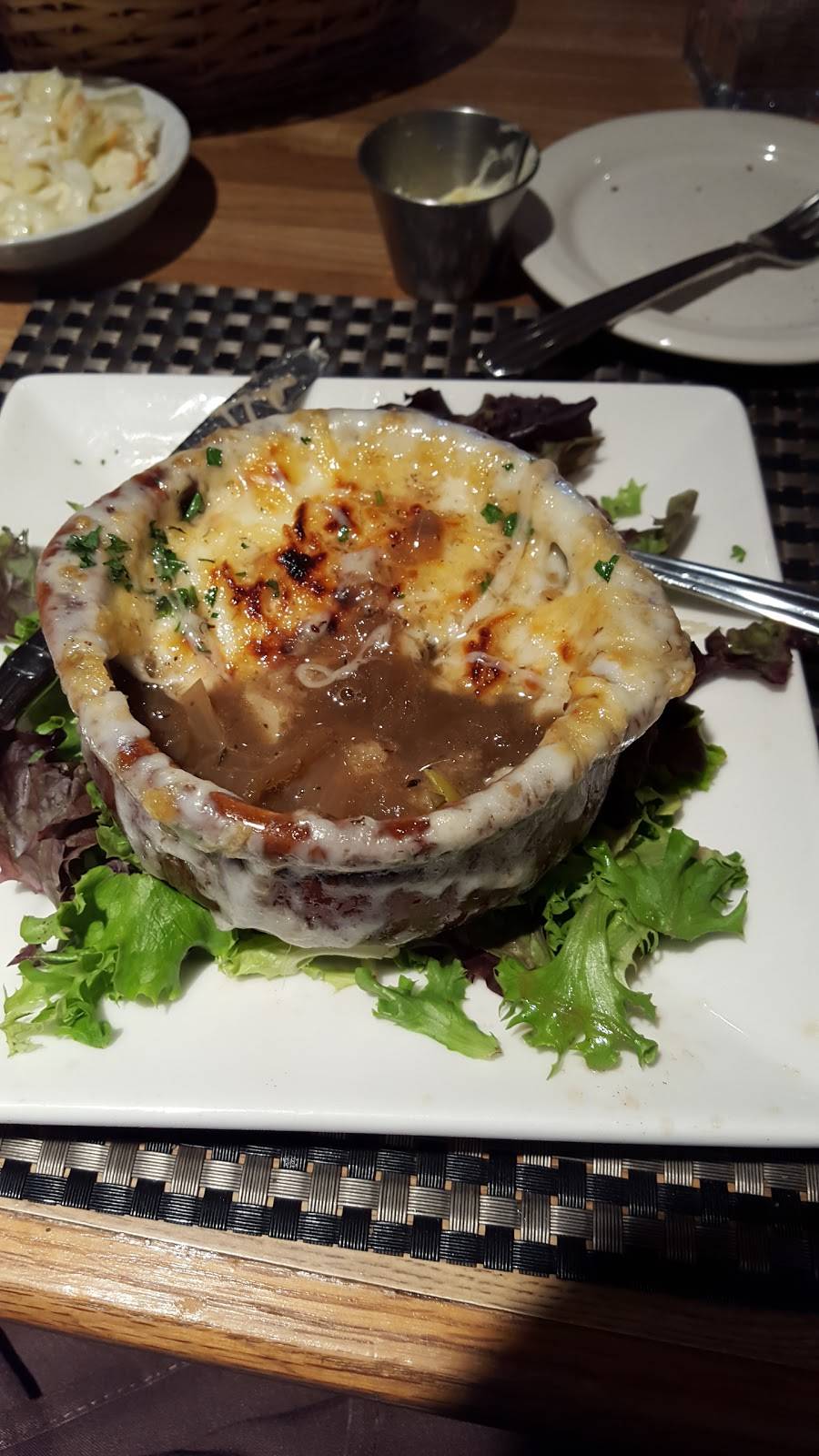 Cork ‘n Cleaver Fine Dining & Spirits | restaurant | 5311 S Howell Ave, Milwaukee, WI 53207, USA | 4144812400 OR +1 414-481-2400