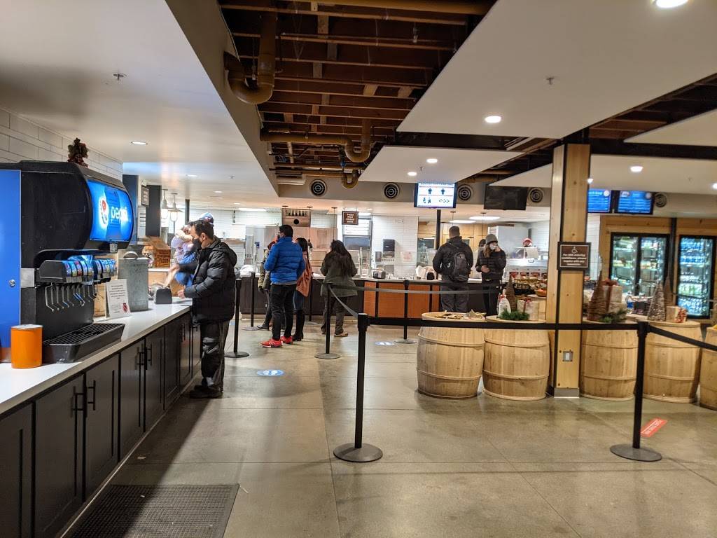 Degnans Kitchen | restaurant | 9015 Village Dr, Yosemite Valley, CA 95389, USA | 8884138869 OR +1 888-413-8869