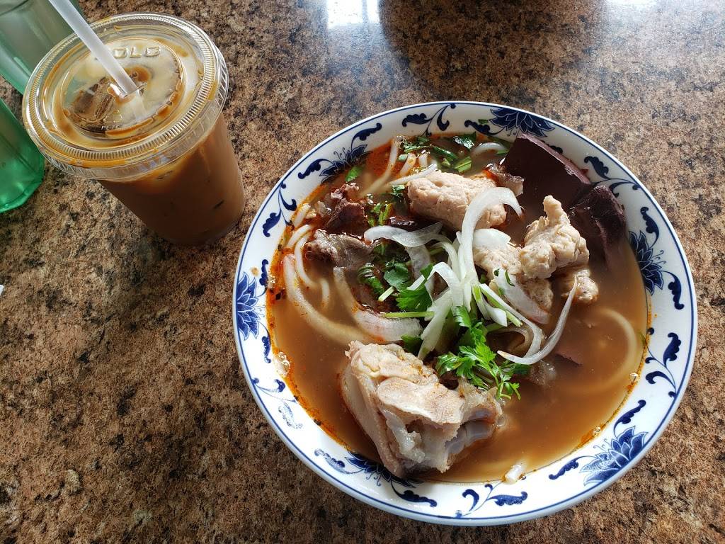 Hoang Lan Restaurant | restaurant | 7119 Martin Luther King Jr Way S, Seattle, WA 98118, USA | 2067223876 OR +1 206-722-3876