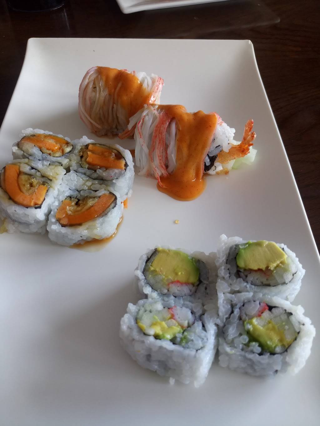 Fuji Sushi | restaurant | 13740 Beach Blvd #109, Jacksonville, FL 32224, USA | 9049928998 OR +1 904-992-8998