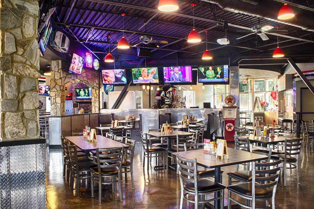 Iron Thunder Saloon & Grill Mooresville | restaurant | 124 Meadow Hill Cir, Mooresville, NC 28117, USA | 7049992274 OR +1 704-999-2274