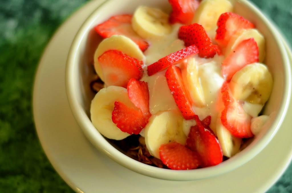 Bull and Bean | restaurant | 3710 Shannon Rd, Durham, NC 27707, USA | 9192372398 OR +1 919-237-2398