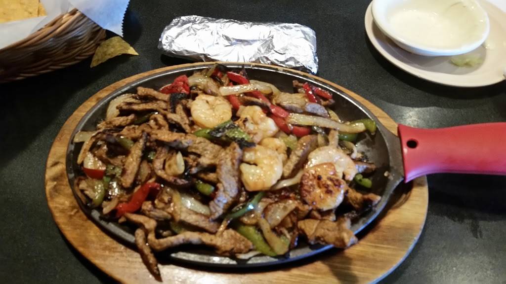 El Bracero Of Clarksville Madison Street | restaurant | 1769 Madison St, Clarksville, TN 37043, USA | 9316470780 OR +1 931-647-0780