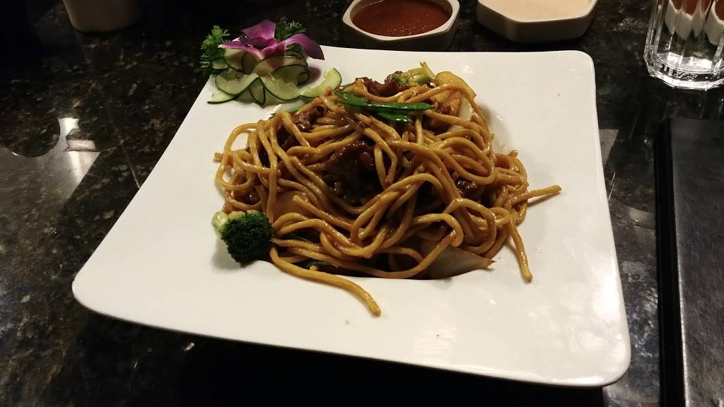 Tsuki Japanese Steak House & Sushi Bar | restaurant | 3429 Toringdon Way #100, Charlotte, NC 28277, USA | 7047527688 OR +1 704-752-7688