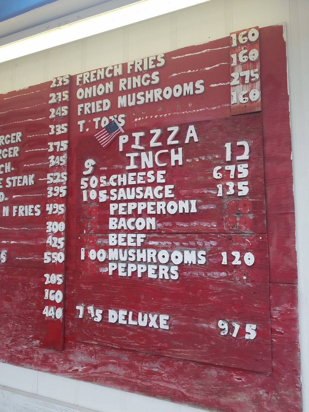 Chow Wagon | restaurant | 241 W Main St, Henderson, TN 38340, USA | 7319897569 OR +1 731-989-7569