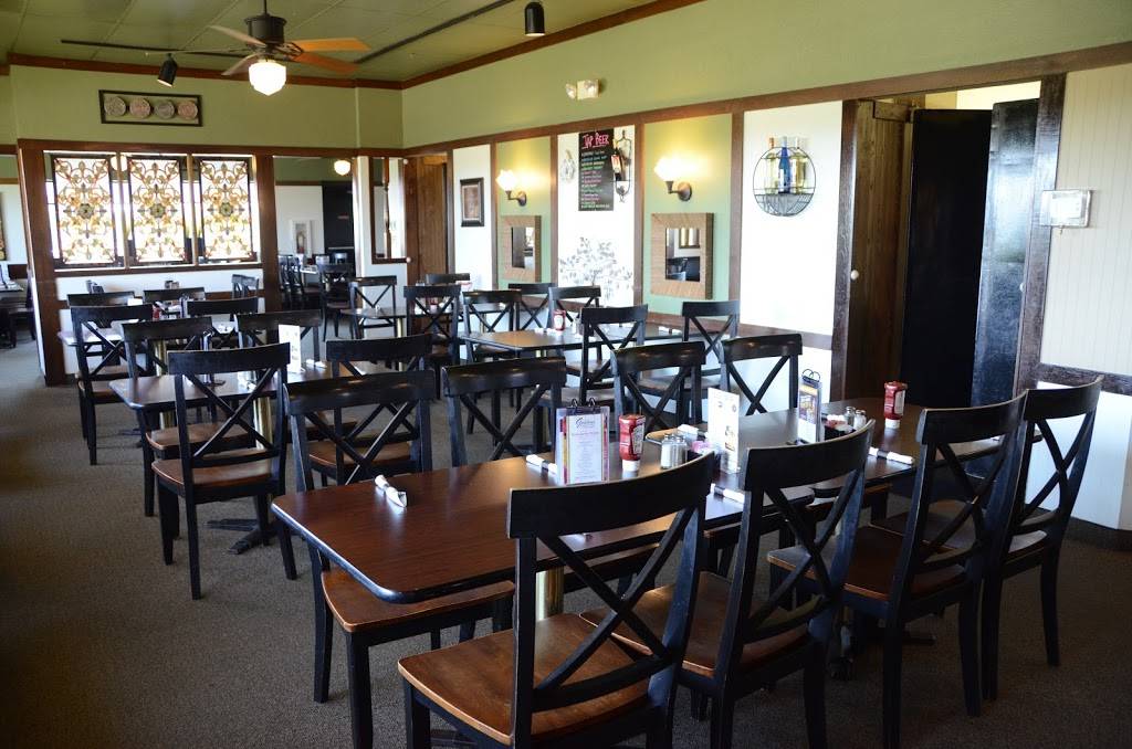 Guldens | Restaurant & Bar | restaurant | 2999 North, US-61, Maplewood, MN 55109, USA | 6514820384 OR +1 651-482-0384