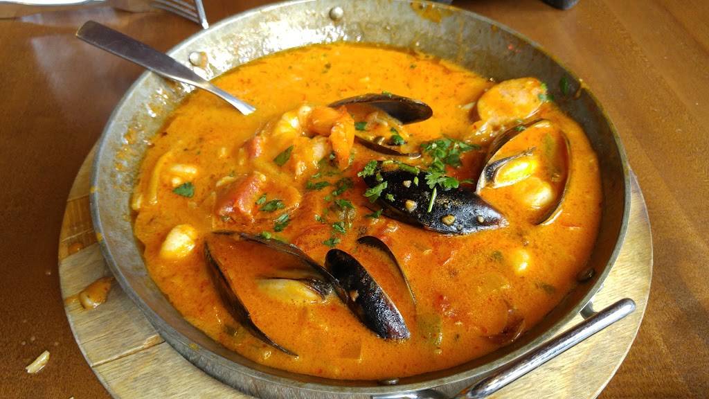 Iron Cactus Mexican Restaurant and Margarita Bar | restaurant | 200 River Walk Suite 100, San Antonio, TX 78205, USA | 2102249835 OR +1 210-224-9835