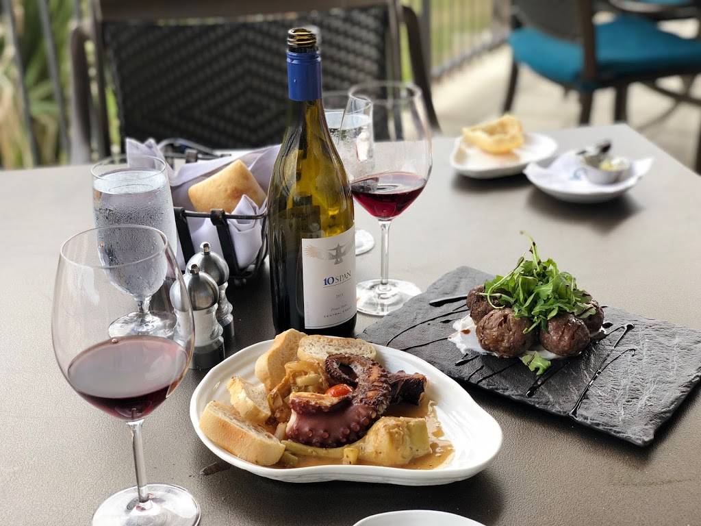 Atlantic Grille Oceanfront Restaurant | restaurant | 105 16th Rd E, Palm Coast, FL 32137, USA | 3864474610 OR +1 386-447-4610