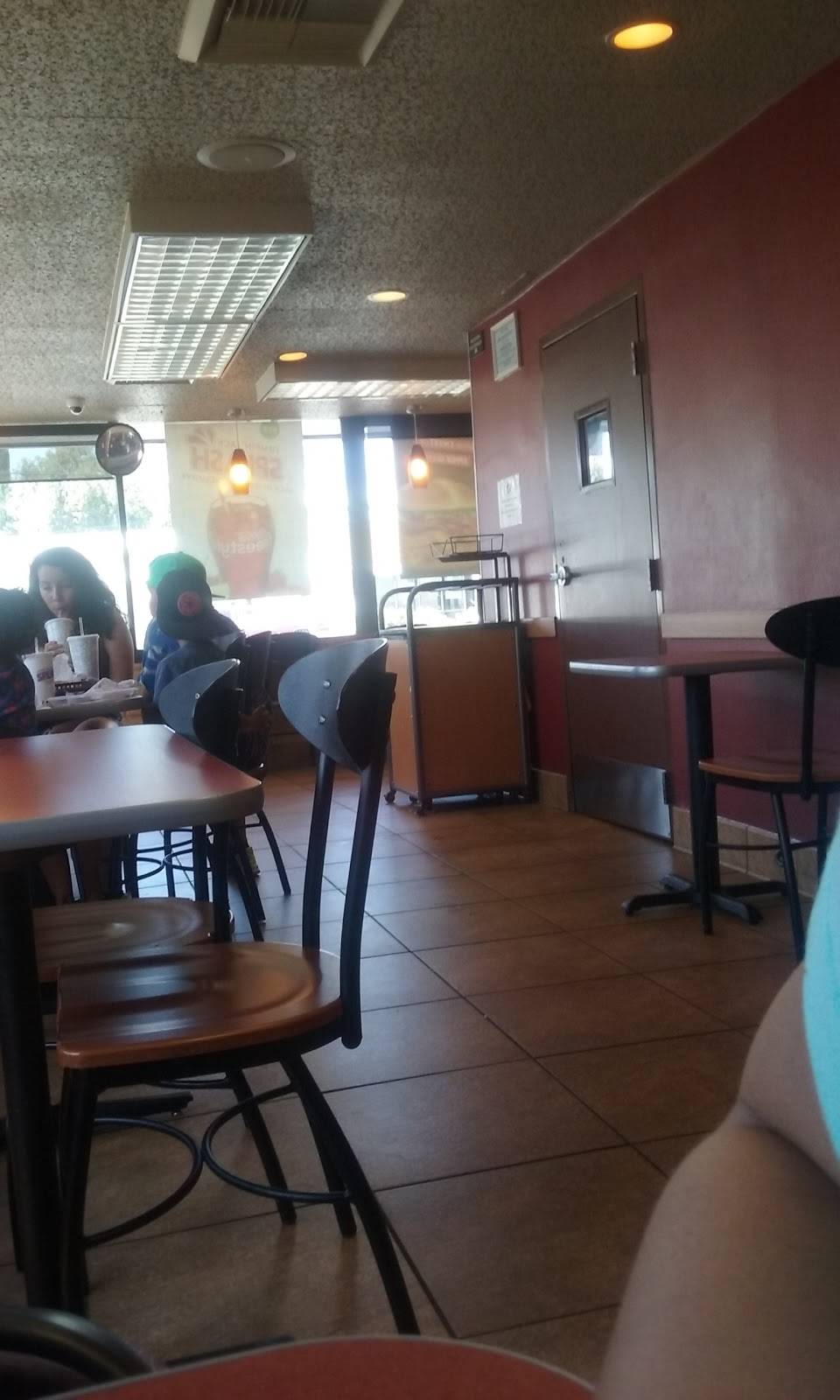 Jack in the Box | restaurant | 19322 Roscoe Blvd, Northridge, CA 91324, USA | 8188858149 OR +1 818-885-8149