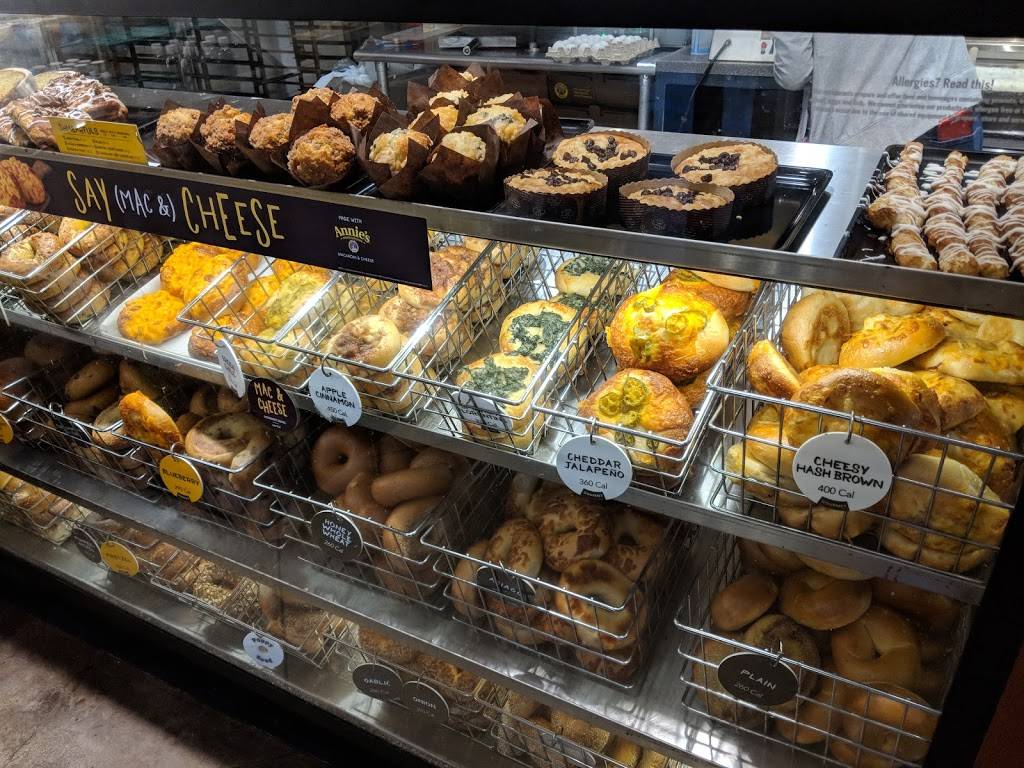 Einstein Bros. Bagels | bakery | 2460 Cumberland Pkwy SE #1701, Atlanta, GA 30339, USA | 7704443342 OR +1 770-444-3342