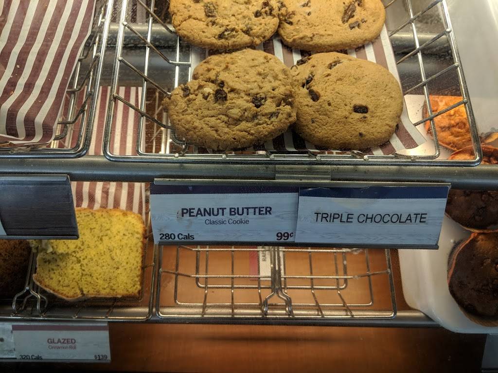 Tim Hortons | cafe | 385 Frederick St, Kitchener, ON N2H 2P2, Canada | 5195784744 OR +1 519-578-4744