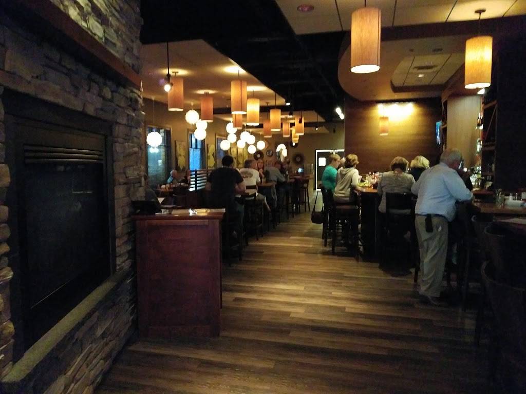 Black Cap Grille | restaurant | 1498 White Mountain Hwy, North Conway, NH 03860, USA | 6033562225 OR +1 603-356-2225