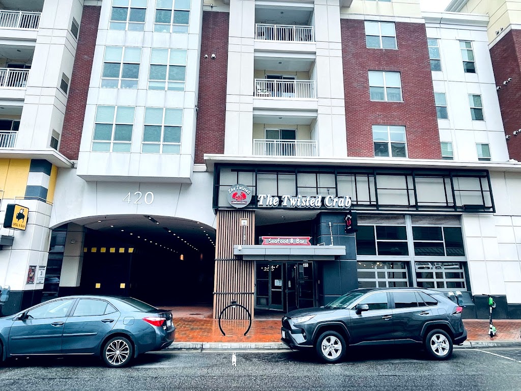 The Twisted Crab- Norfolk | restaurant | 420 Monticello Ave #130, Norfolk, VA 23510, USA | 7572268060 OR +1 757-226-8060