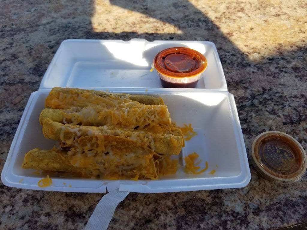 Corrales Mexican Food To Go | restaurant | 1951 E Thompson Blvd, Ventura, CA 93001, USA | 8056436138 OR +1 805-643-6138