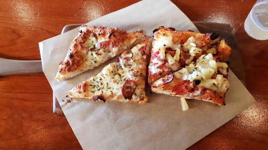 Napizza 4S Commons Town Center | restaurant | 10550 Craftsman Way #186, San Diego, CA 92127, USA | 8583121036 OR +1 858-312-1036