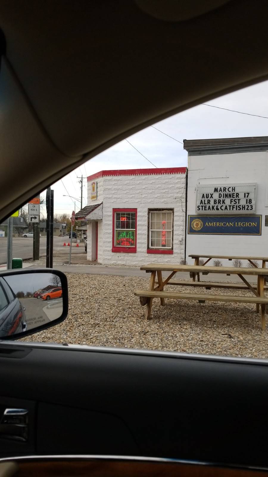 Whitestown Pizza King | meal takeaway | 103 S Main St, Whitestown, IN 46075, USA | 3177683500 OR +1 317-768-3500