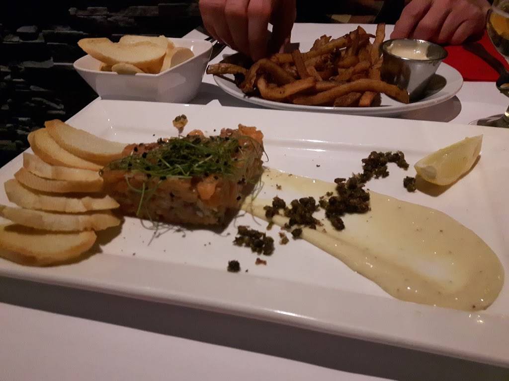 Restaurant Le St-Antoine | restaurant | 151 Rue Saint Antoine, Trois-Rivières, QC G9A 2J3, Canada | 8193786420 OR +1 819-378-6420