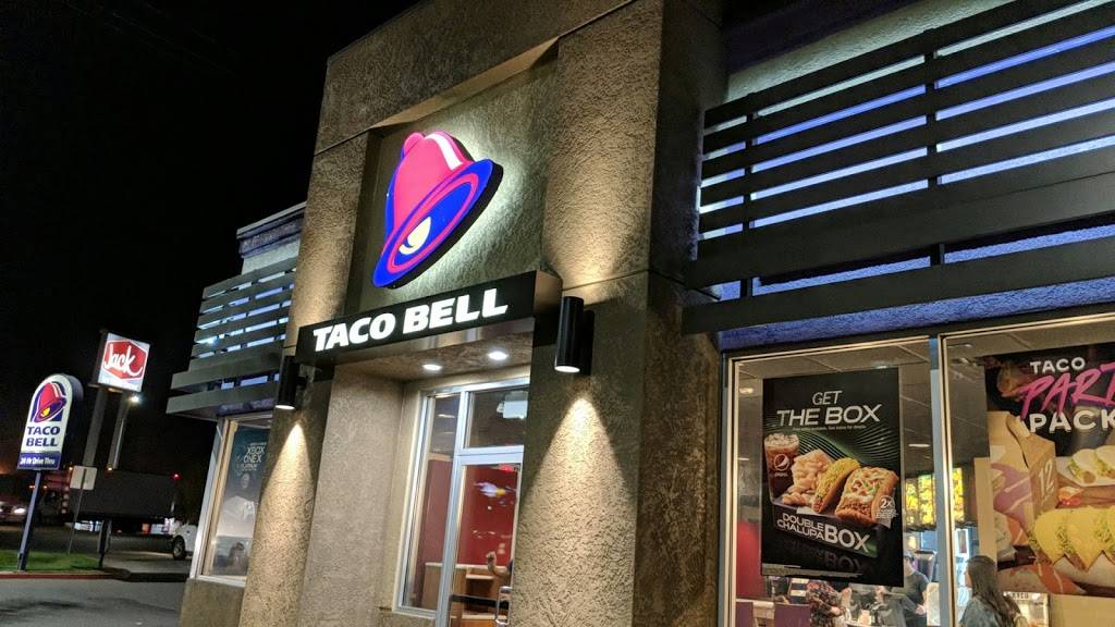 Taco Bell | meal takeaway | 864 W Charter Way, Stockton, CA 95206, USA | 2099460970 OR +1 209-946-0970