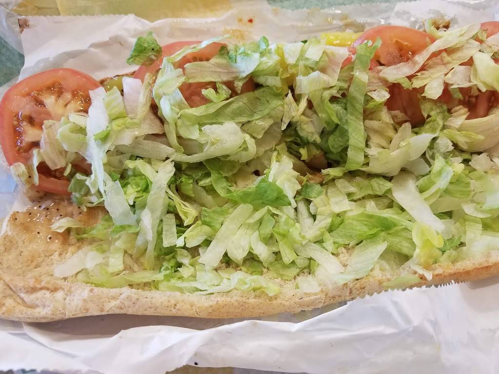 Subway | meal takeaway | 6932 N Mesa St, El Paso, TX 79912, USA | 9155852782 OR +1 915-585-2782