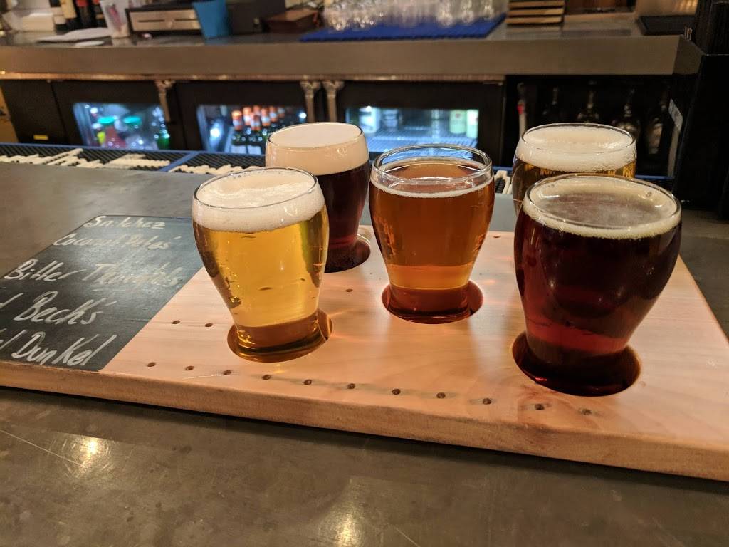 Stitch House Brewery | restaurant | 829 N Market St, Wilmington, DE 19801, USA | 3022504280 OR +1 302-250-4280