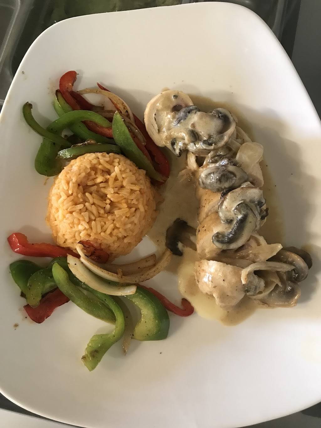 La Hacienda Tex-Mex & Grill Restaurant | restaurant | 3 W Washington St, Middleburg, VA 20117, USA | 5406873123 OR +1 540-687-3123