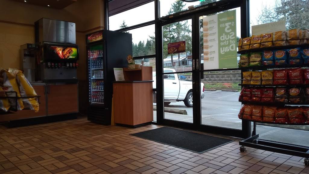 Subway | meal takeaway | 12121 Northup Way #215, Bellevue, WA 98005, USA | 4258699803 OR +1 425-869-9803