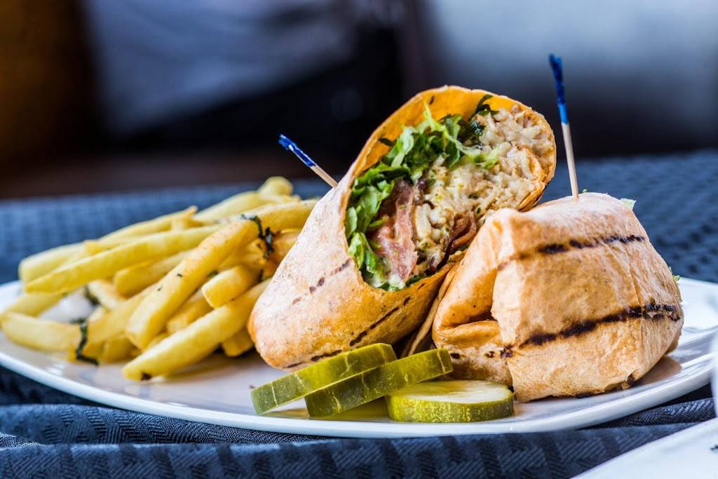 Twigs Bistro | restaurant | 801 Waterfront Way #103, Vancouver, WA 98660, USA | 3607264011 OR +1 360-726-4011