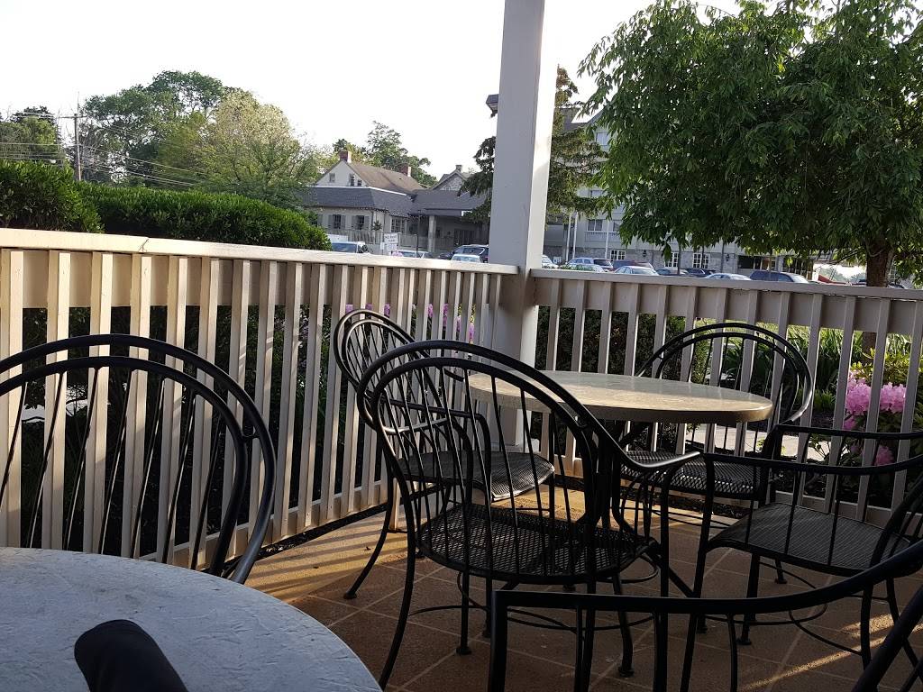 Outback Steakhouse | restaurant | 675 Lancaster Ave, Frazer, PA 19355, USA | 6104079444 OR +1 610-407-9444