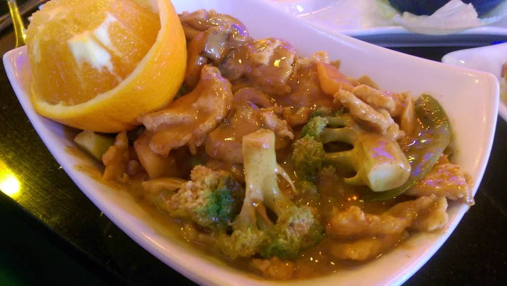 East Moon Bistro | restaurant | 13352 Minnieville Rd, Woodbridge, VA 22192, USA | 7038782688 OR +1 703-878-2688