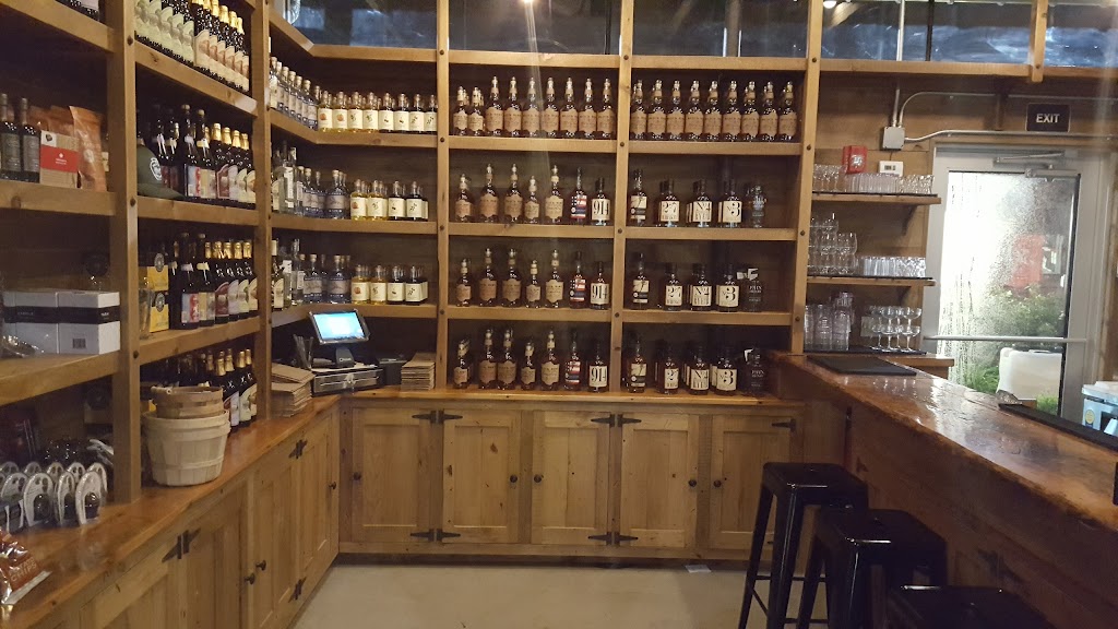 Black Dirt Bourbon Barn | restaurant | K108, Red Apple Ct, Central Valley, NY 10917, USA | 8459287290 OR +1 845-928-7290