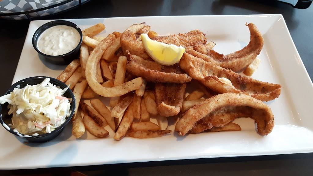 Sandbar Waterfront Grill | restaurant | 930 Old Tecumseh Rd, Belle River, ON N0R 1A0, Canada | 5199795624 OR +1 519-979-5624