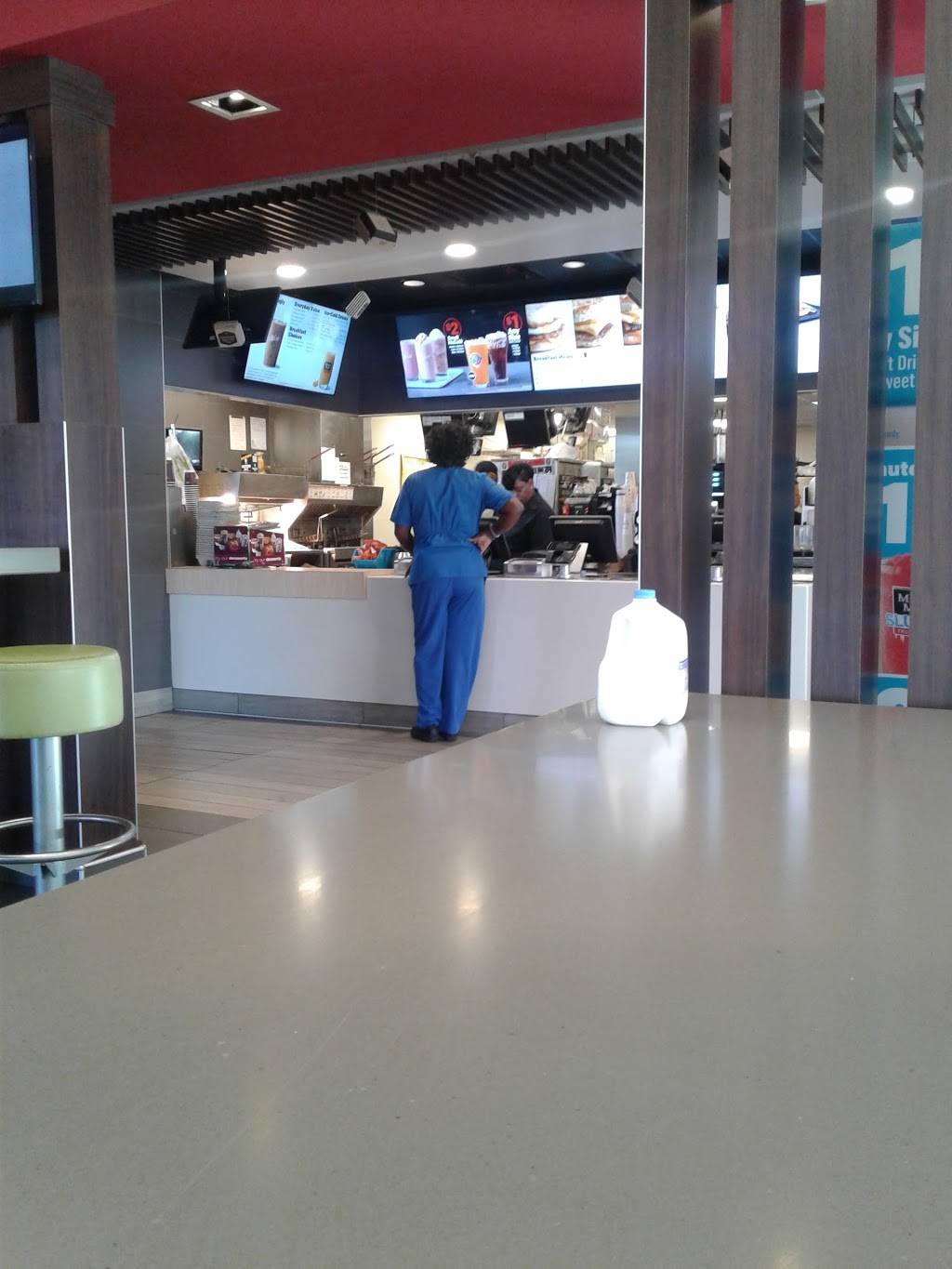 McDonalds | cafe | 911 9th Ave N, Bessemer, AL 35020, USA | 2054289768 OR +1 205-428-9768