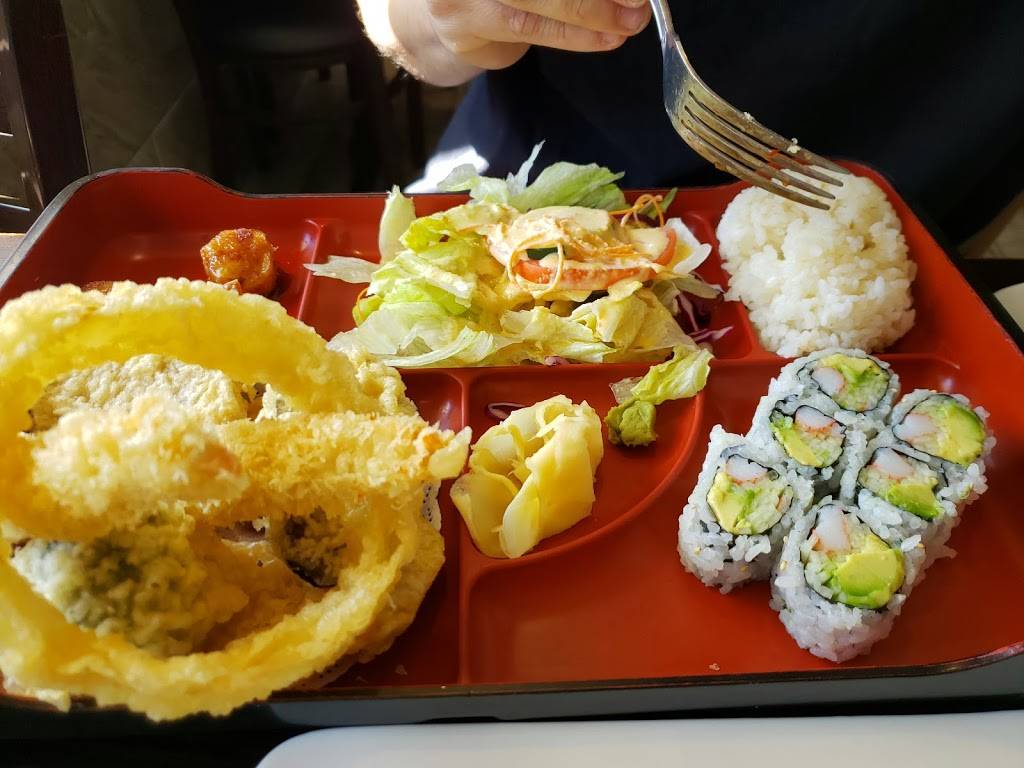 Lin’s Asian Cuisine | restaurant | 1506 Bronxdale Ave, The Bronx, NY 10462, USA | 7188226888 OR +1 718-822-6888