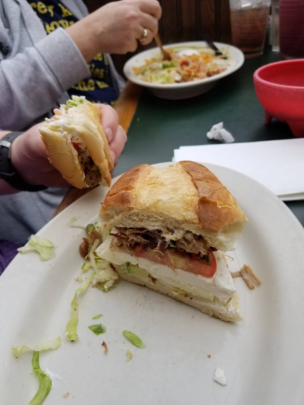 Hacienda Grill | restaurant | 1000 Nevin Ave, Richmond, CA 94801, USA | 5102330800 OR +1 510-233-0800