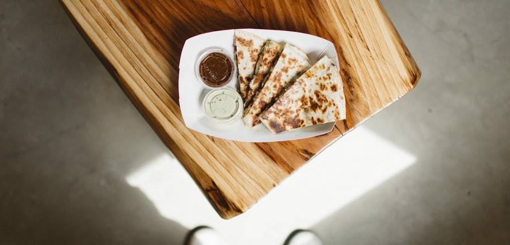 Quesadilla Gorilla | restaurant | 102 W 7th St, Hanford, CA 93230, USA | 5595303234 OR +1 559-530-3234