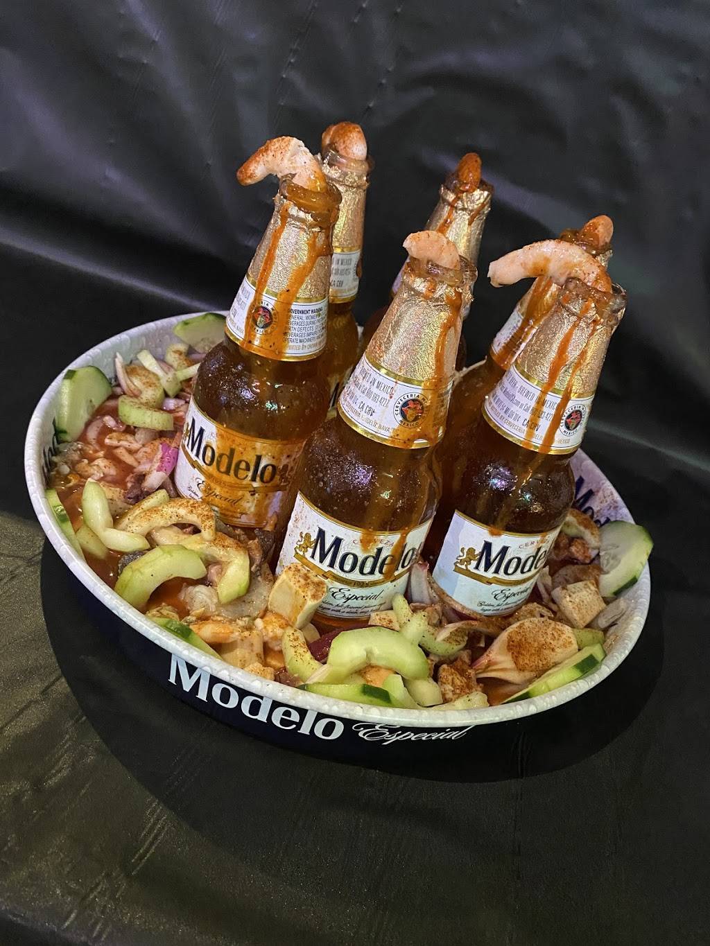 916 Mexican Restaurant & Sports Bar | restaurant | 7042 Folsom Blvd, Sacramento, CA 95826, USA | 9164763276 OR +1 916-476-3276