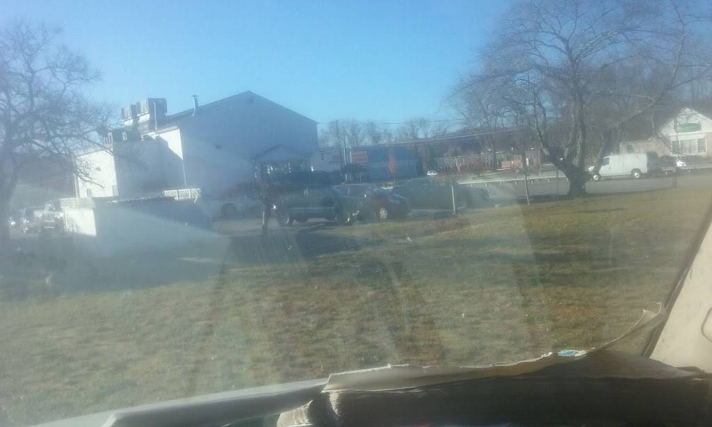 Dunkin | bakery | 1662 CT-12, Gales Ferry, CT 06335, USA | 8604647648 OR +1 860-464-7648