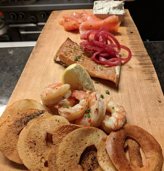 One Five One Social | restaurant | 151 Lakeshore Rd E, Oakville, ON L6J 1H3, Canada | 9053391151 OR +1 905-339-1151