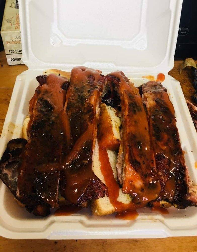 SmokingBlues BBQ | restaurant | 1841 N Hercules Ave, Clearwater, FL 33755, USA | 7273312908 OR +1 727-331-2908
