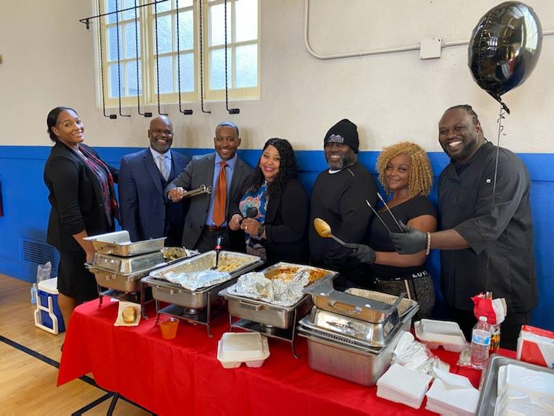 Southern Fried | restaurant | 1638 E Southern Ave, Phoenix, AZ 85050, USA | 6022888997 OR +1 602-288-8997