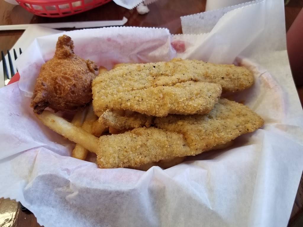 Hill Street Fish Fry | restaurant | 111 E Hill St, Louisville, KY 40208, USA | 5026363474 OR +1 502-636-3474