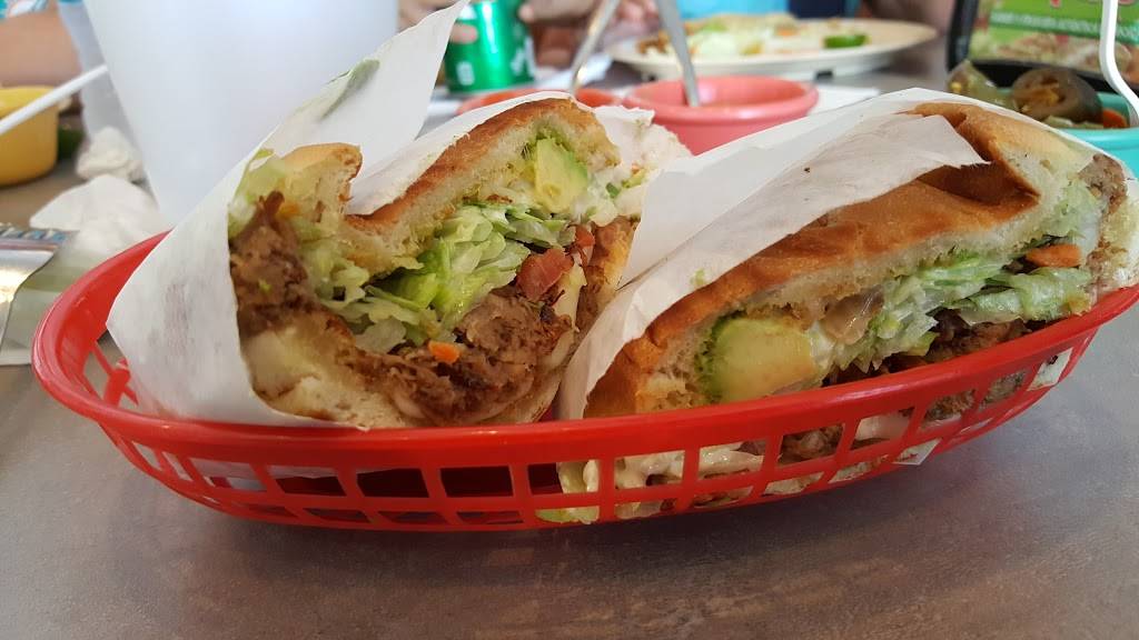 Flautas Y Paleteria Tepalca | restaurant | 5198 Doniphan Dr, El Paso, TX 79932, USA | 9153135056 OR +1 915-313-5056