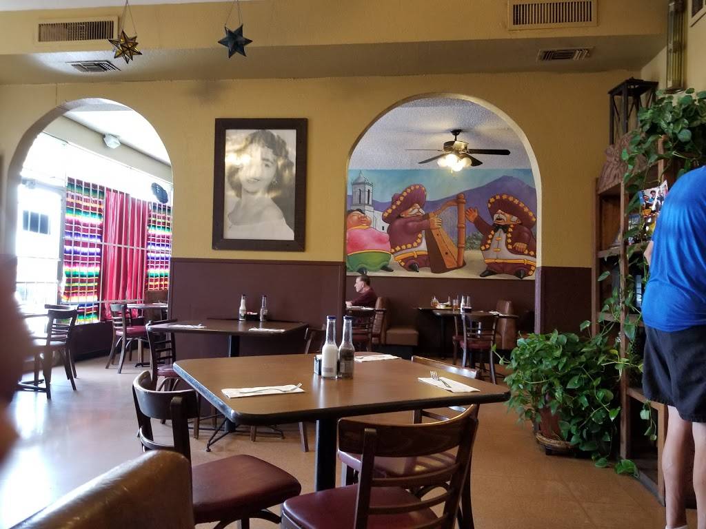 El Bravo Mexican Food | restaurant | 8338 N 7th St, Phoenix, AZ 85020, USA | 6029439753 OR +1 602-943-9753