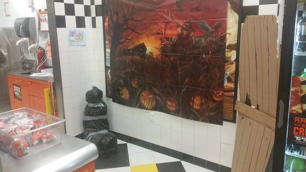 Little Caesars Pizza | meal takeaway | 221 Warwood Ave, Wheeling, WV 26003, USA | 3049058064 OR +1 304-905-8064