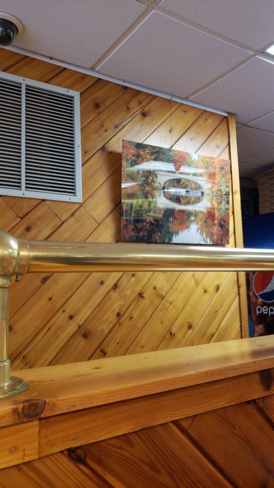 Bronx Boyz Pizza and Lounge | cafe | 283 Broadway, Newburgh, NY 12550, USA | 8455628188 OR +1 845-562-8188