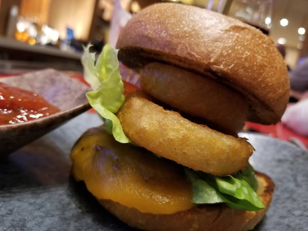 Bar Rojo | restaurant | 600 E Market St, San Antonio, TX 78205, USA | 2102241234 OR +1 210-224-1234