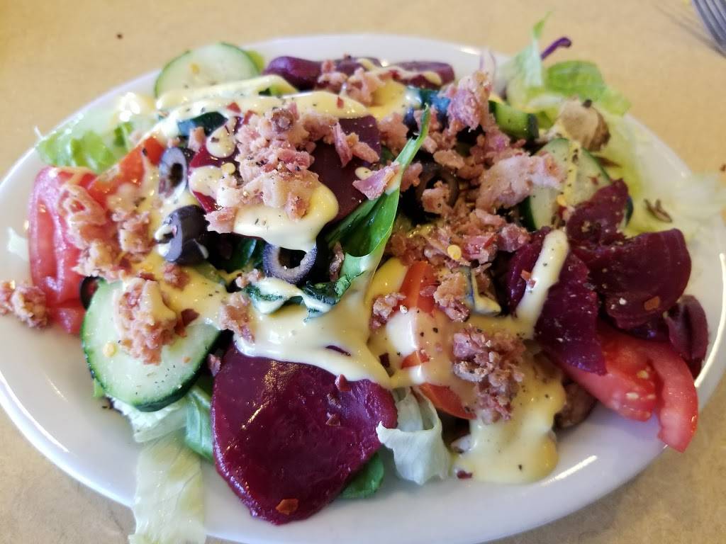 Round Table Pizza | meal delivery | 3005 Freeport Blvd, Sacramento, CA 95818, USA | 9164432001 OR +1 916-443-2001