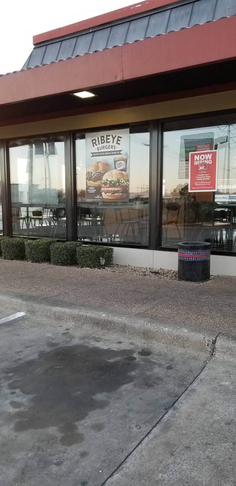 Jack in the Box | restaurant | 6241 Rufe Snow Dr, Watauga, TX 76148, USA | 8175817391 OR +1 817-581-7391